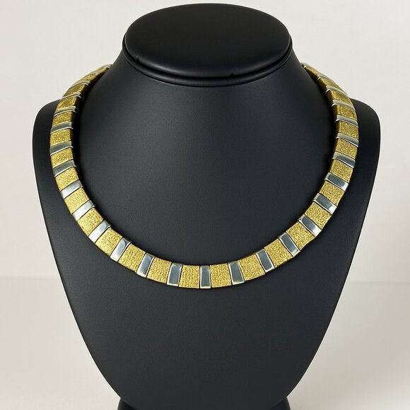 Vintage Napier Two-Tone Gold Silver Textured Link Collar Necklace - Picture 6 of 7